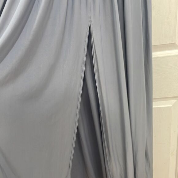 PRETTYLITTLETHING deep V sleeveless dress thigh slit size 18 - Picture 5 of 7